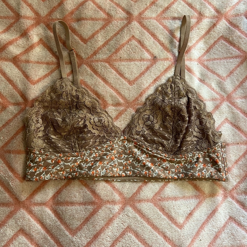#228 Tan bralette